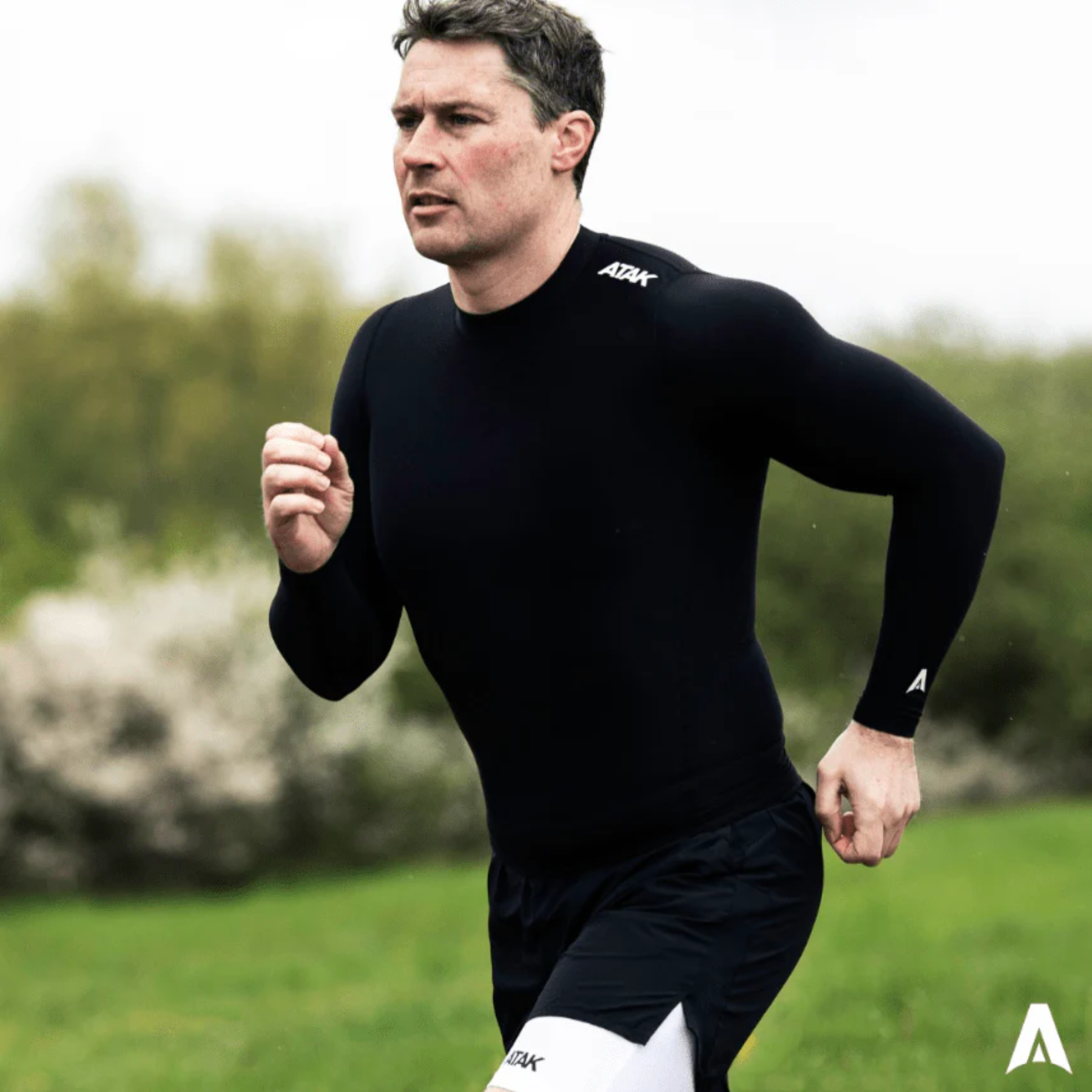 Atak Baselayer Long Sleeve Top: Black