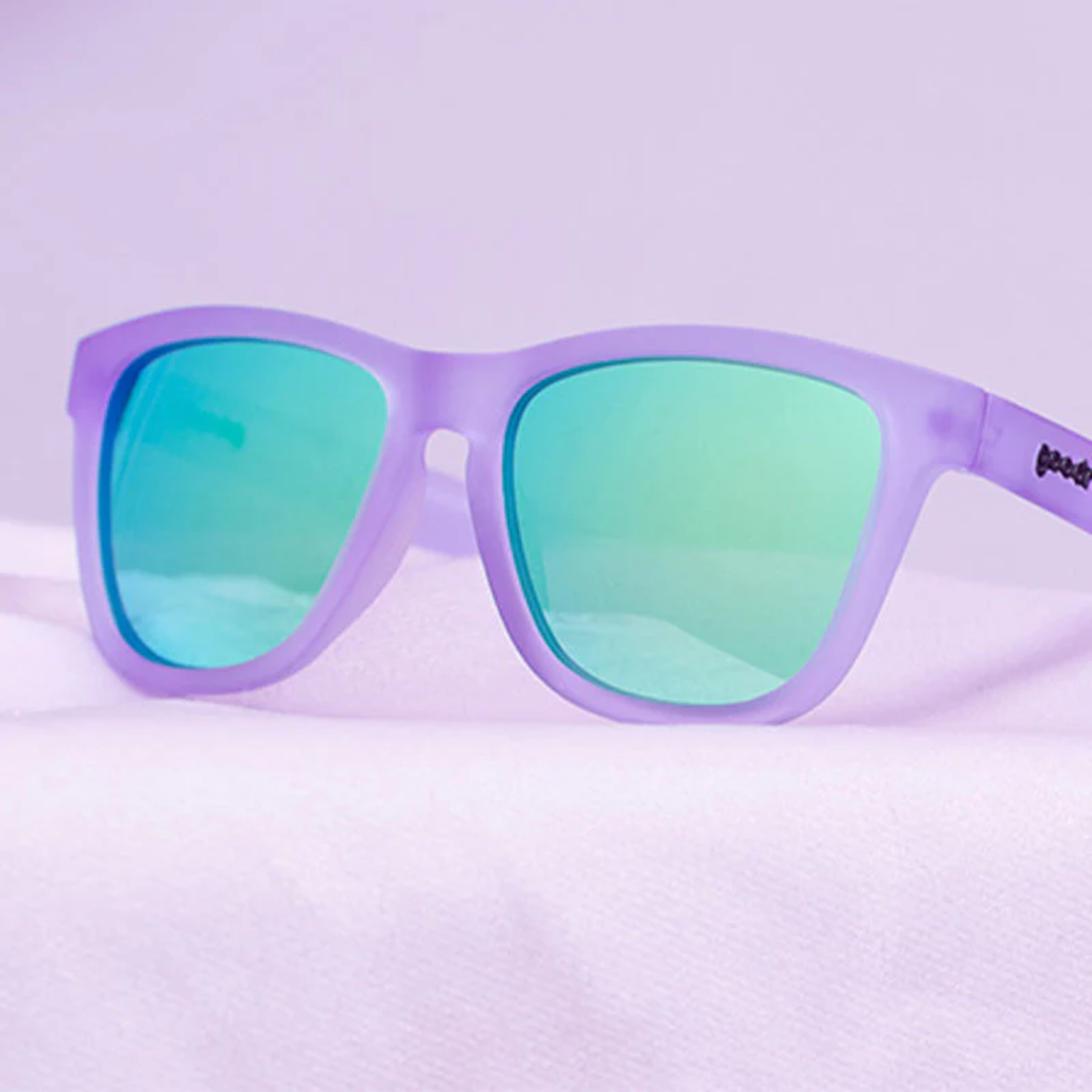 Goodr Lilac Sunglasses Reflective Polarised Mirror Lenses: Lavender Frame