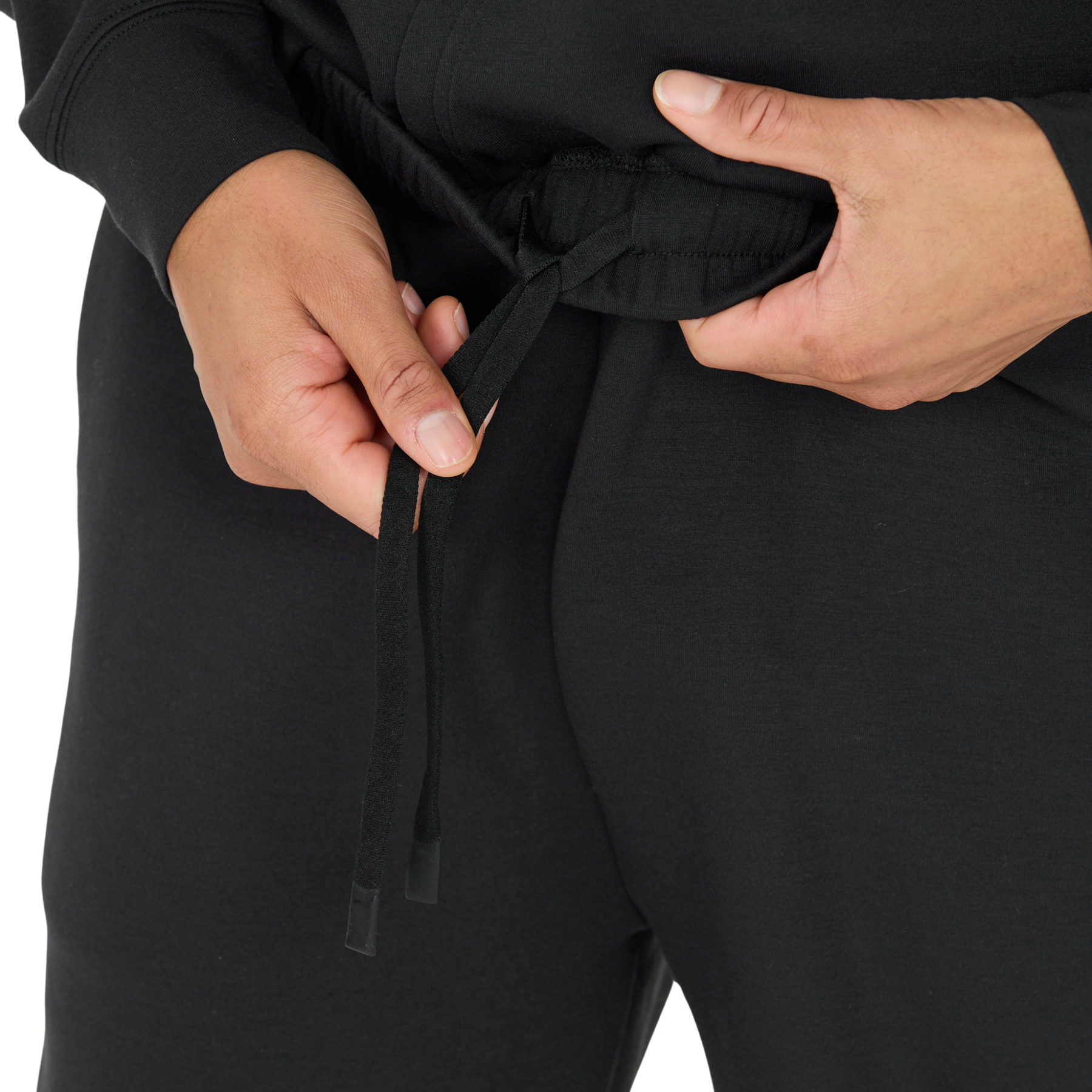 Virtus Men's Taro Technical Sweat Pants: Black