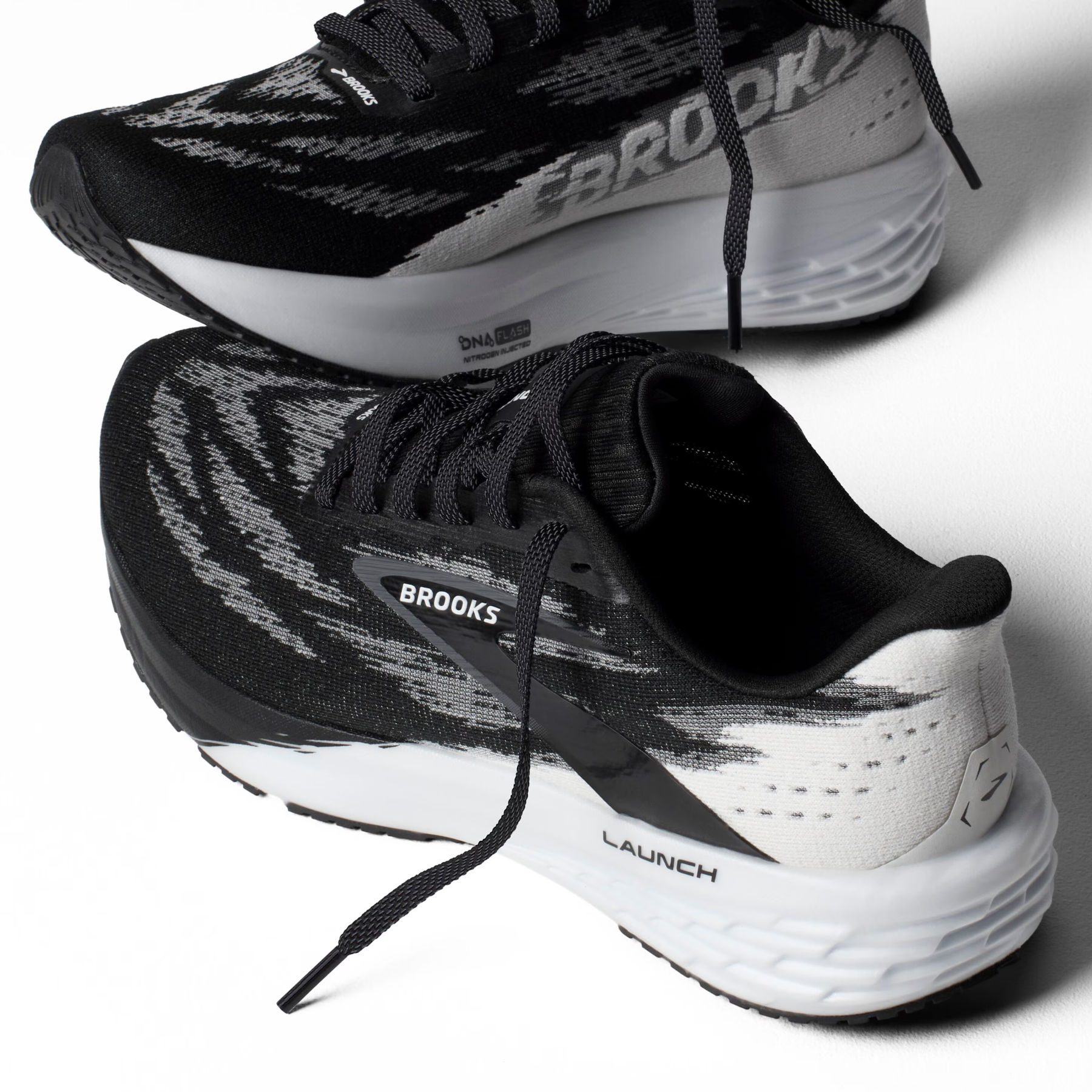 Brooks Launch 11 Men's Running Shoes: Black/White