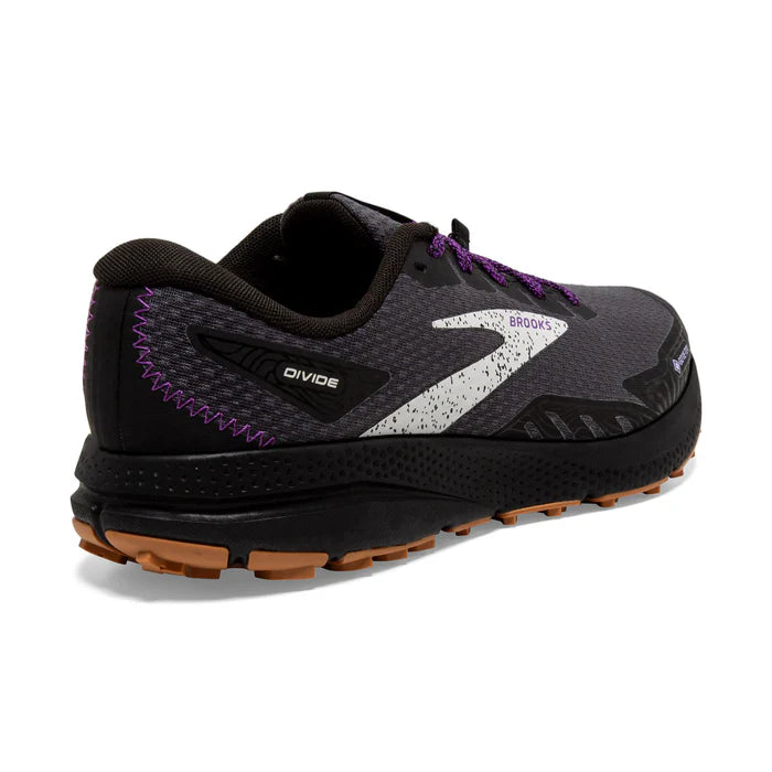 Brooks Divide 4 GTX Women's Trail Shoes: Black/Blackened Pearl/Purple