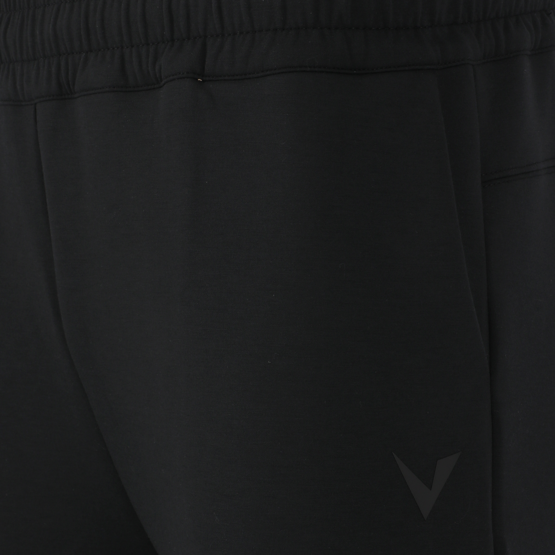 Virtus Taro Mens Technical Sweat Pants: Black