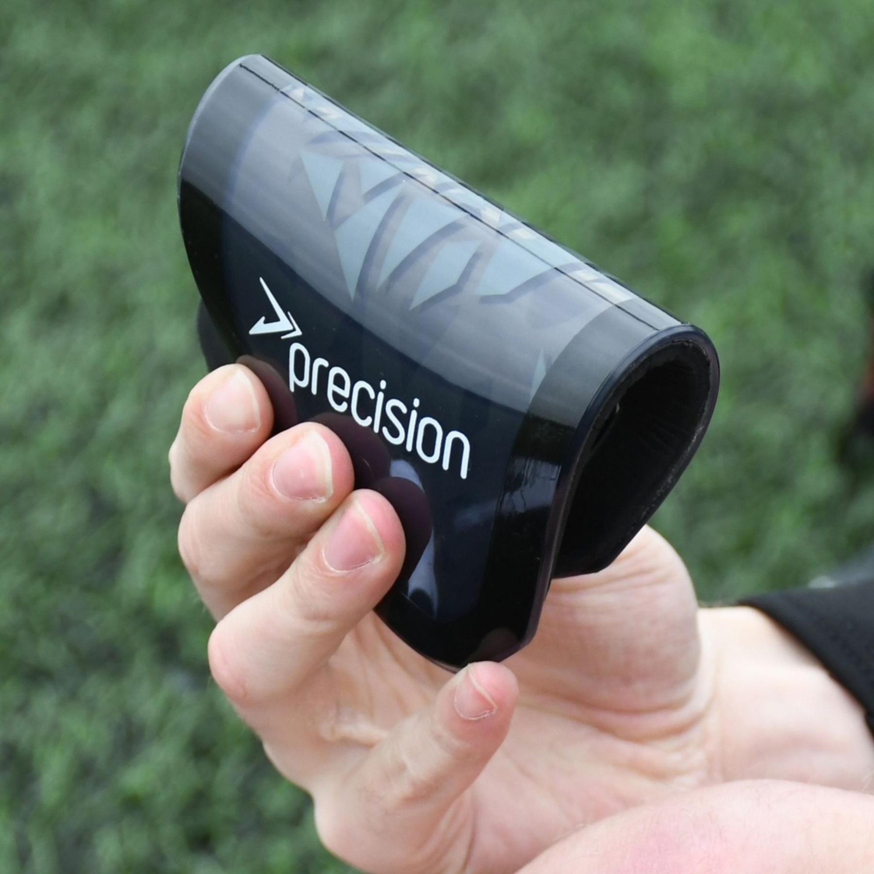 Precision Pro Fushion Shinpads: Black/Grey