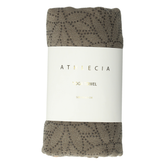 Athlecia Kowl Yoga Towel: Greige