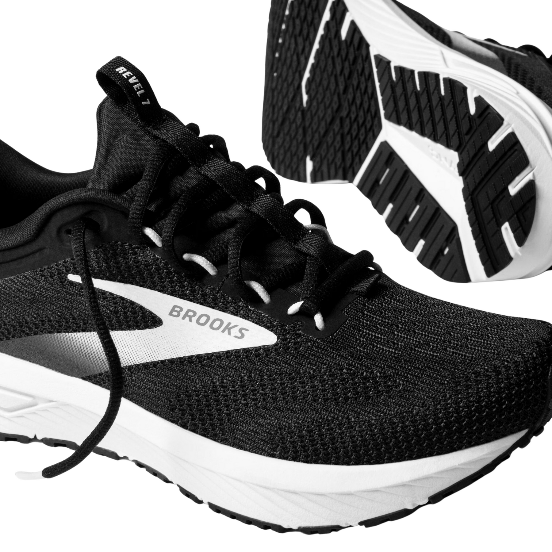 Brooks Revel 7 Womens Running Shoes: Black/White