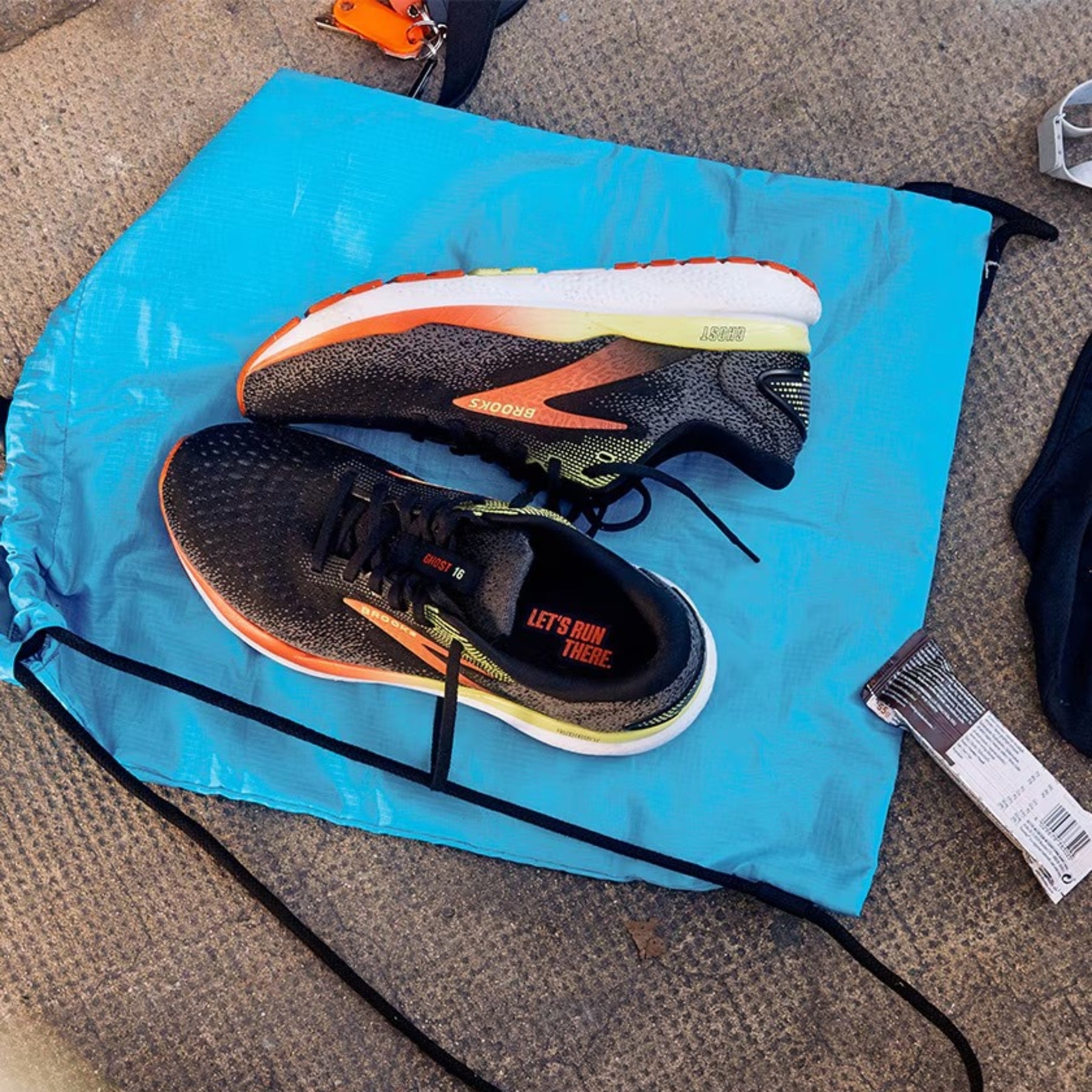 Brooks Ghost 16 Men's Running Shoes: Black/Mandarin Red/Green