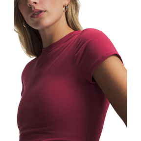Under Armour Motion Fitted Women's SS Tee: Claret/Ox Blood